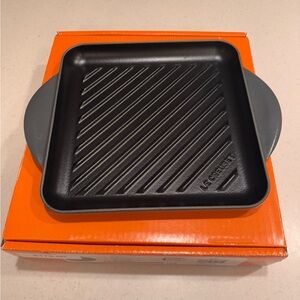 Le Creuset Square Grille Pan in discontinued Graphite